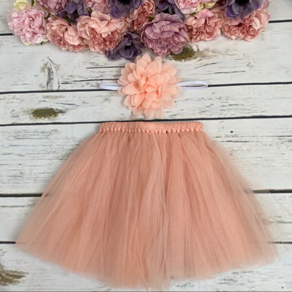 Newborn Peach Tutu and Headband Photography Prop - Picture 2 of 7